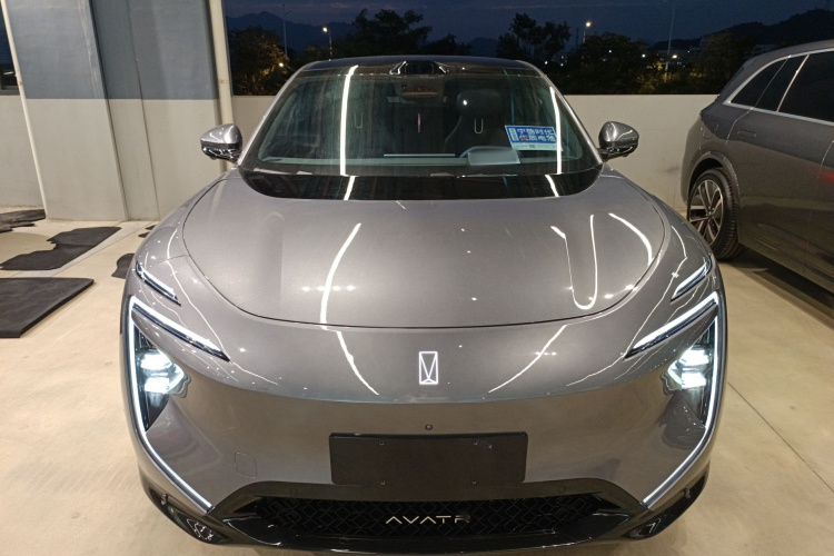 Avatr 07 2024 car image #3