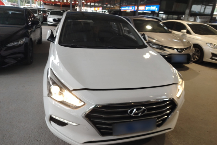 Hyundai Mistra 2017 #3 Hyundai Mistra 2017 car image #3