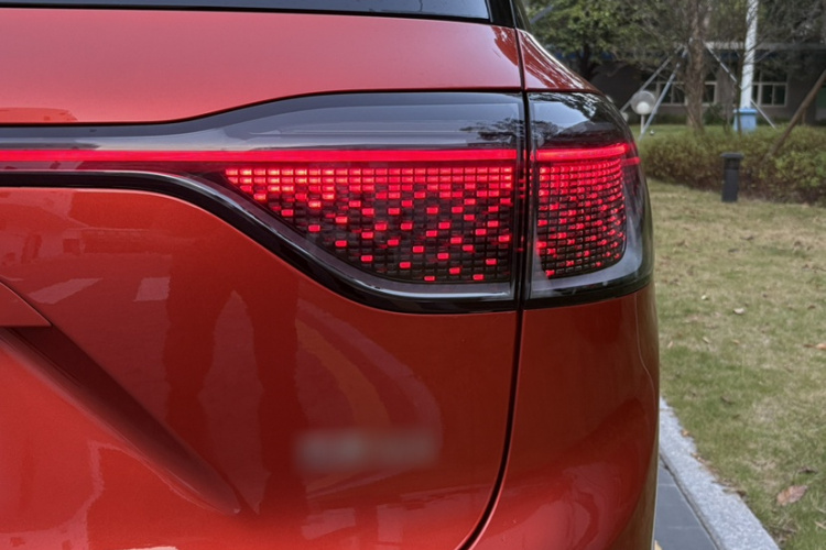 2024 car image #3