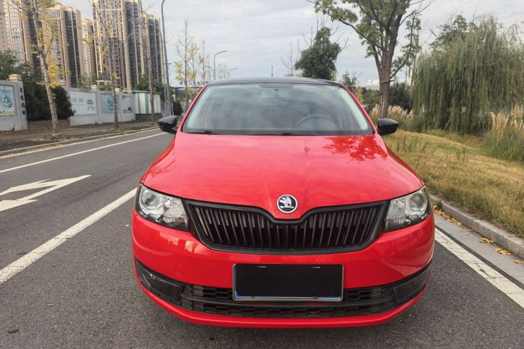 Skoda Rapid Spaceback 2016 immagine di auto #3