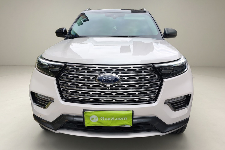 Ford Explorer 2021 صورة سيارة #3