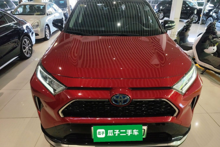 Toyota RAV4 Hybird E+ 2021 #3 Toyota RAV4 Hybird E+ 2021 car image #3