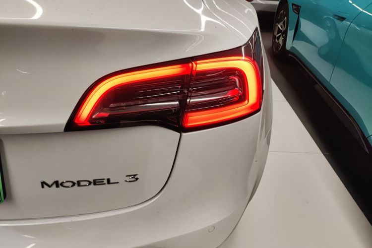 特斯拉 Model 3 2023 汽车图片 #3