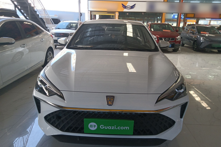 Roewe i5 2023 car image #3