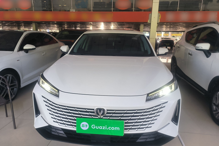 Changan Lamore 2023 #3 Changan Lamore 2023 car image #3