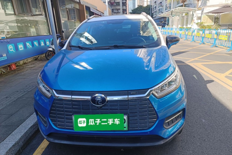 BYD Yuan New Energy 2019 car image #3
