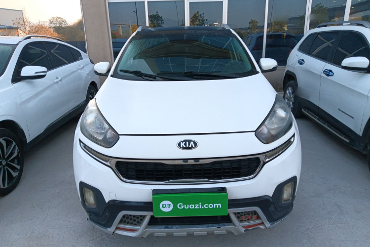 Kia Stonic 2016 #3 Kia Stonic 2016 car image #3