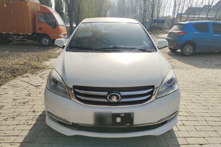 Great Wall C30 2015 car image #3