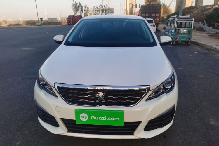 Peugeot 308 2018 car image #3