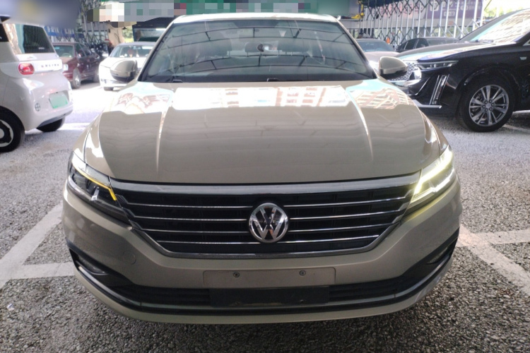 Volkswagen Lavida 2019 car image #3