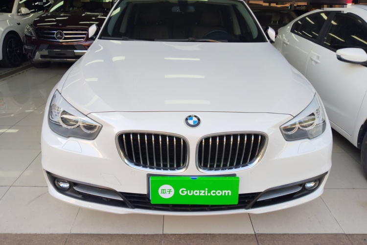 BMW 5 Series GT 2016 #3 BMW 5 Series GT 2016 immagine di auto #3
