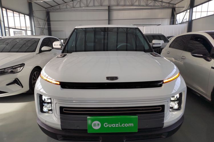GEELY ICON 2021 car image #3