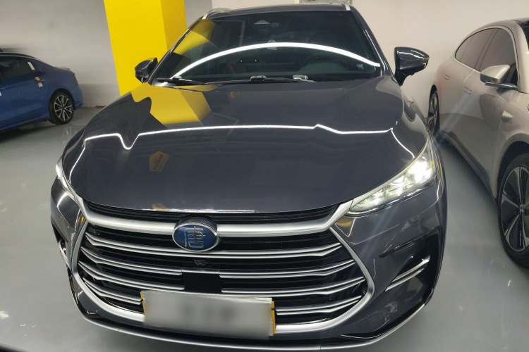 BYD Tang New Energy 2022 #3 BYD Tang New Energy 2022 car image #3