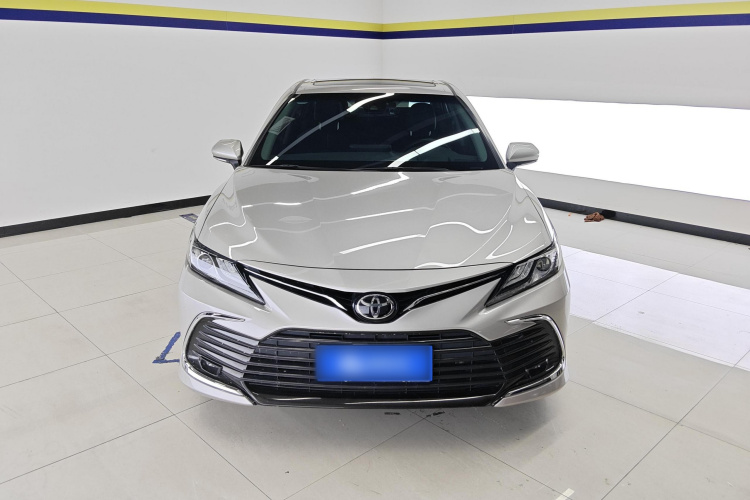 Toyota Camry 2022 image de voiture #3