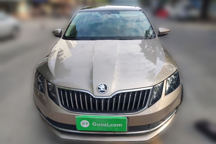 Skoda Octavia 2017 car image #3