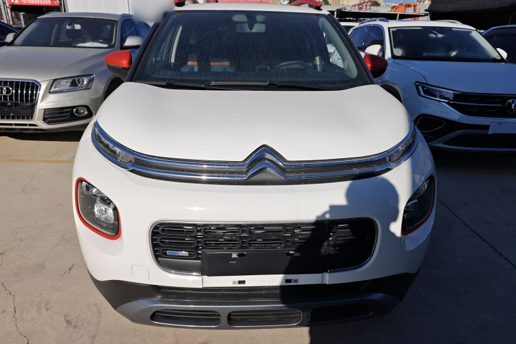 Citroen C4 AIRCROSS 2019 car image #3