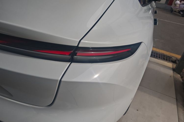 NIO ET5 2023 car image #3