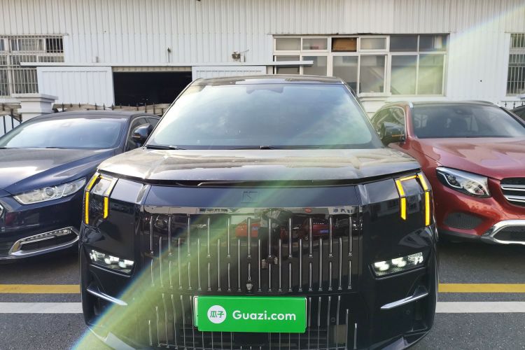 Zeekr 009 2023 car image #3