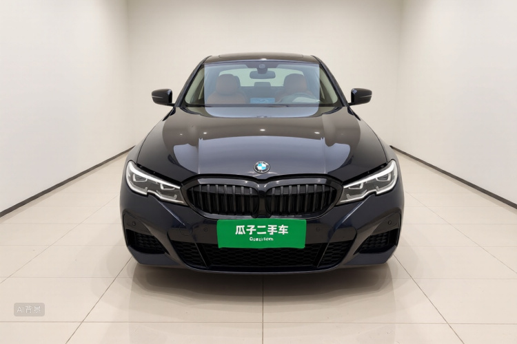 BMW 3 Series 2020 #3 BMW 3 Series 2020 car image #3