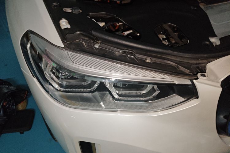 BMW iX3 2020 car image #3