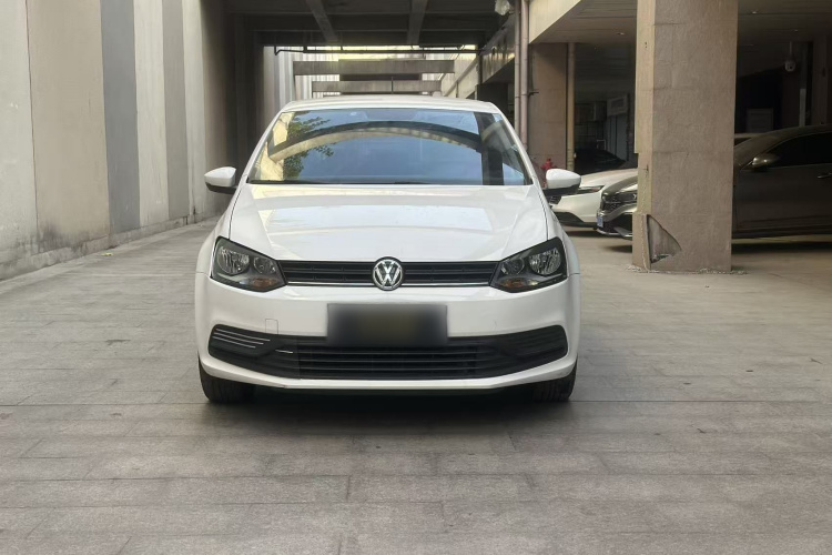 Polo 2018 image de voiture #3