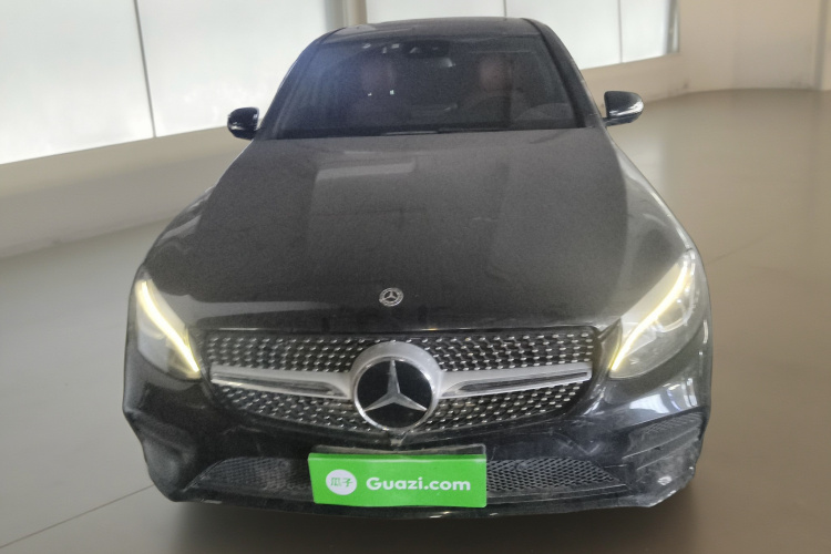 Mercedes-Benz GLC Coupe 2018 immagine di auto #3