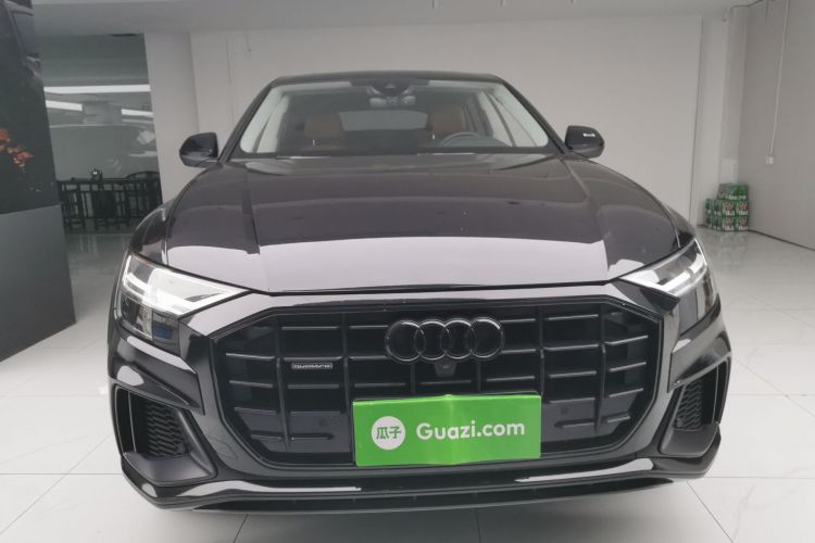 Audi Q8 2021 immagine di auto #3