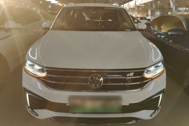 Volkswagen Tiguan L New Energy 2024 #3 Volkswagen Tiguan L New Energy 2024 car image #3