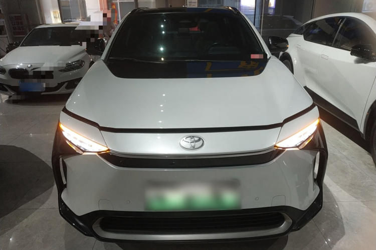 Toyota bZ4X 2022 immagine di auto #3