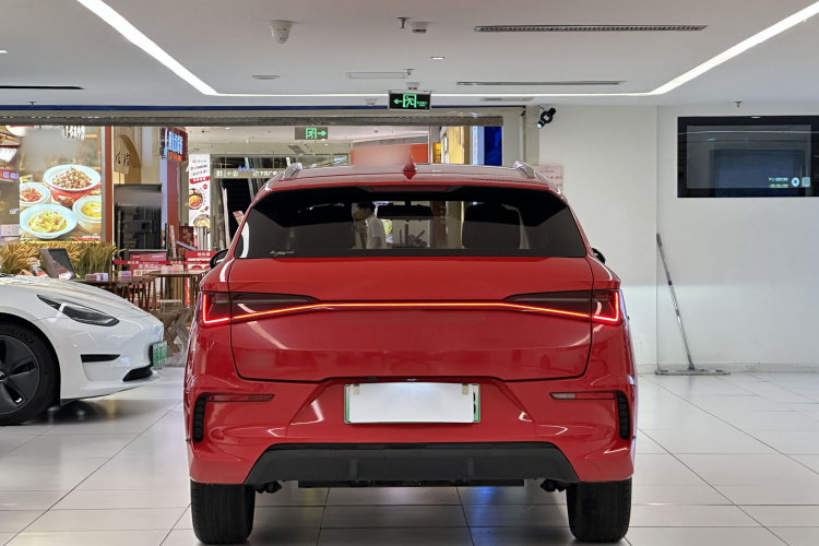 BYD e2 2020 изображение автомобиля #3