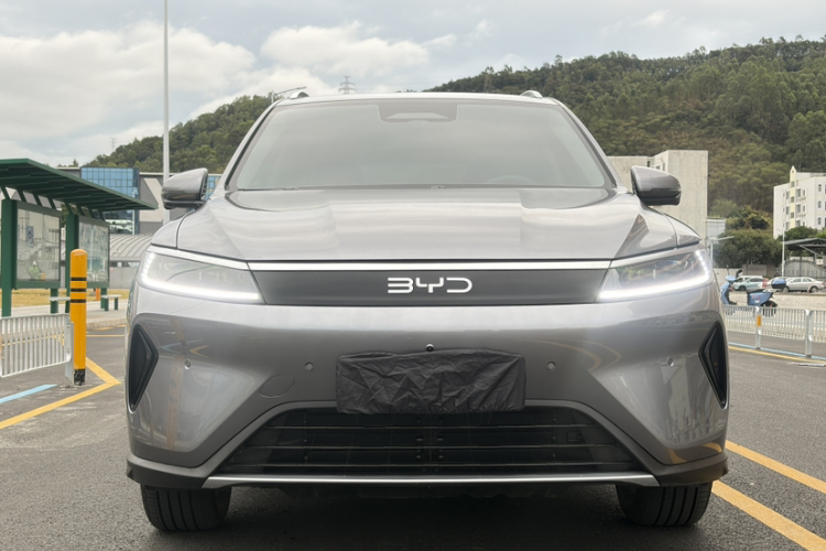 BYD Sea Lion 05 DM-i 2025 car image #3