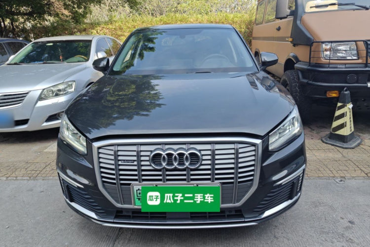 Q2L e-tron 2020 car image #3