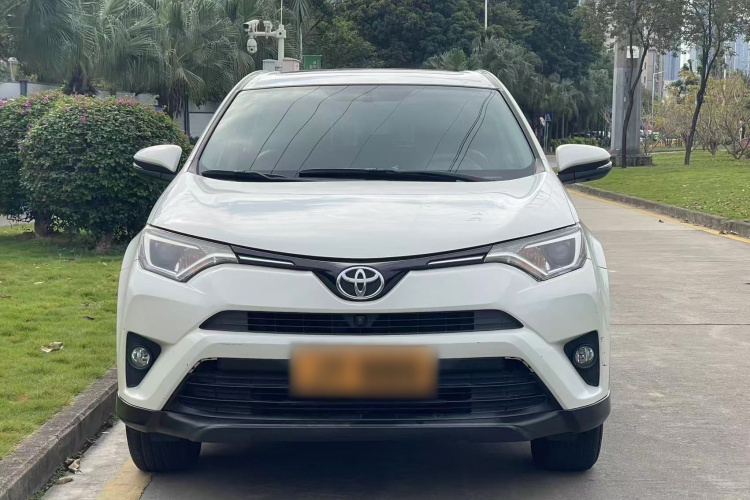 丰田 RAV4荣放 2017 汽车图片 #3