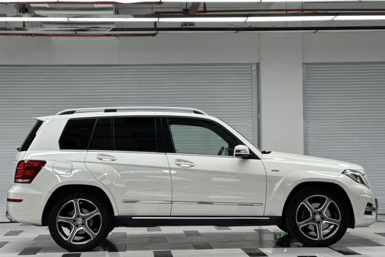 Mercedes-Benz GLK Class 2015 immagine di auto #3