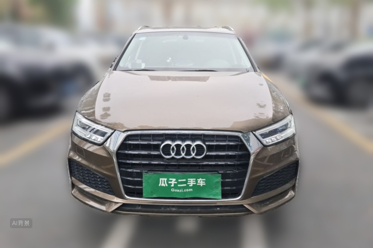 Audi Q3 2018 car image #3