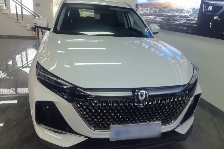 Changan X7 PLUS 2024 car image #3