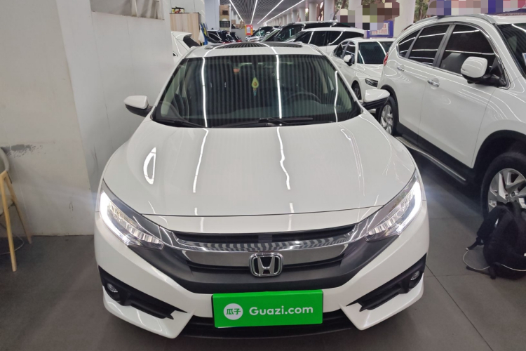Honda Civic 2018 car image #3