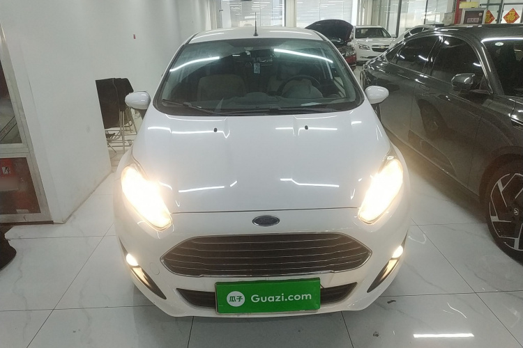 Ford Fiesta 2016 car image #3