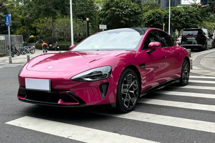 MI SU7 2025 car image #3