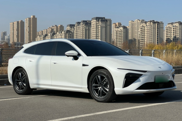 哪吒汽车 哪吒S猎装 2025 汽车图片 #3