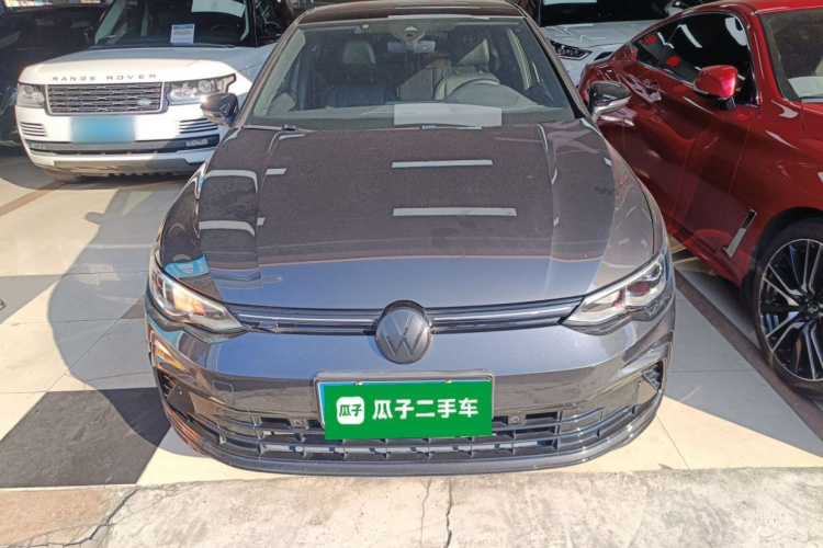 Volkswagen Golf 2021 car image #3