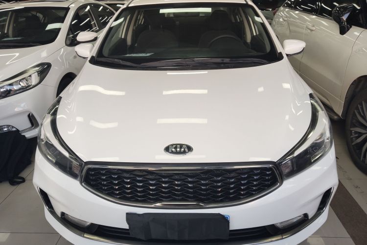 Kia 2017 car image #3