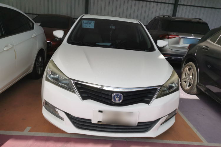 长安 悦翔V7 2015 汽车图片 #3