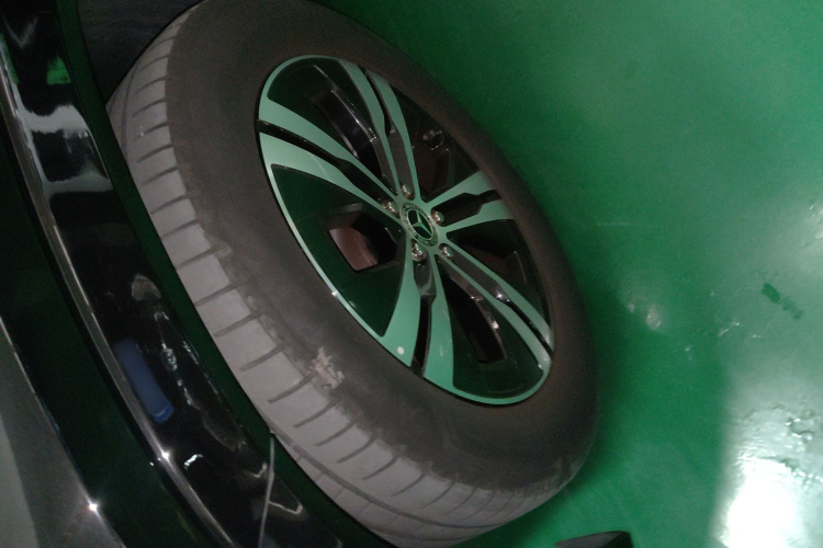 Mercedes-Benz GLE Class New Energy 2023 car image #3