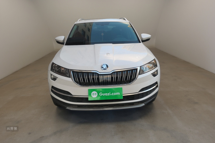Skoda Karoq 2021 car image #3