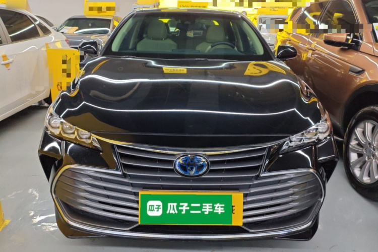Toyota Avalon 2019 car image #3