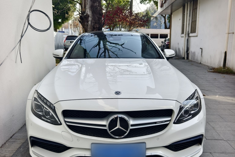 Mercedes-Benz C AMG 2018 image de voiture #3