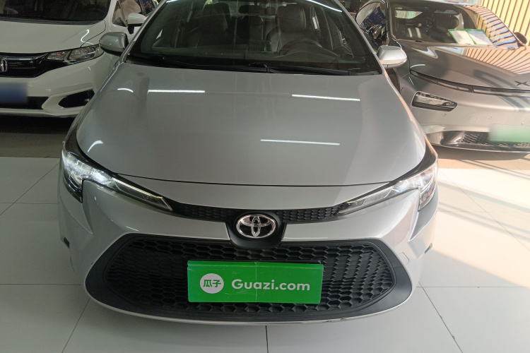 2021 car image #3