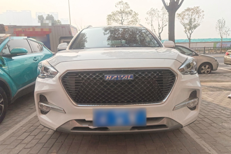 Haval M6 2018 #3 Haval M6 2018 car image #3