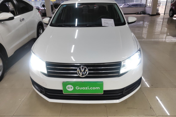 Santana 2020 car image #3